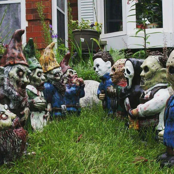 Horror Movie Garden Gnomes Killer-Great idea For Horror movie lovers🎁！