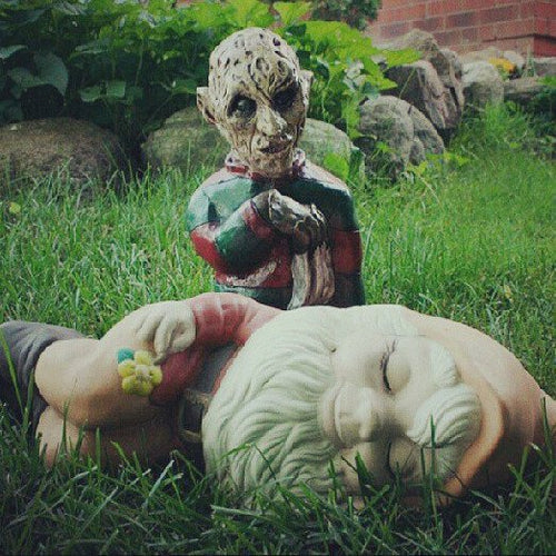 Horror Movie Garden Gnomes Killer-Great idea For Horror movie lovers🎁！