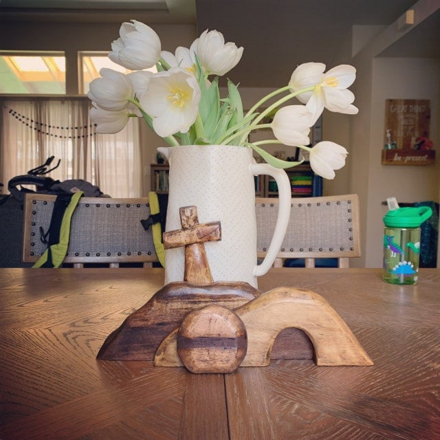 The empty tomb Easter Scene and Crossđ„Easter Hot Sale