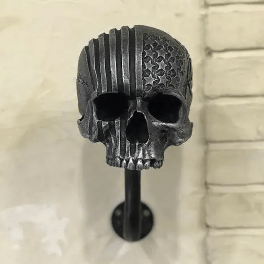 🎄Motorcycle Skull Helmet Holder with Beard(🎁Christmas gift for riders)